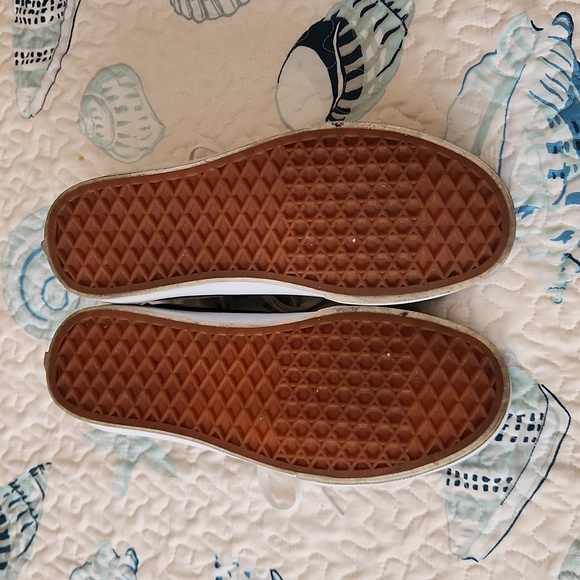 Womens Van's size 8.5 - Picture 3 of 5
